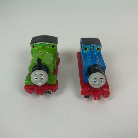 Vintage 1985 Era Thomas And Friends Edward & Percy Diecast Train Magnetic Toys - Picture 1 of 4